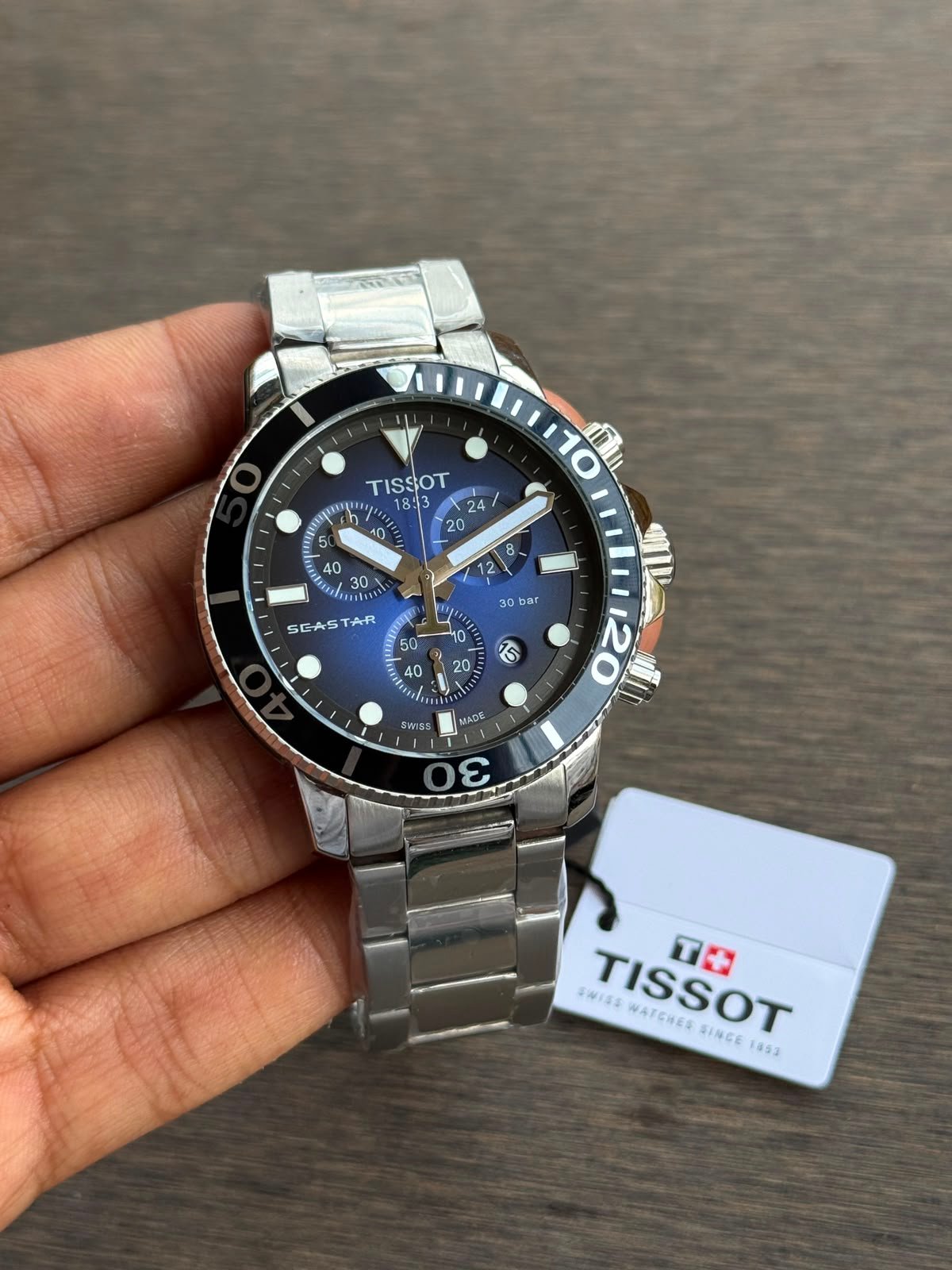 Tissot Seastar Chronograph Blue Dial Two-Tone Luxury Watch - Image 3