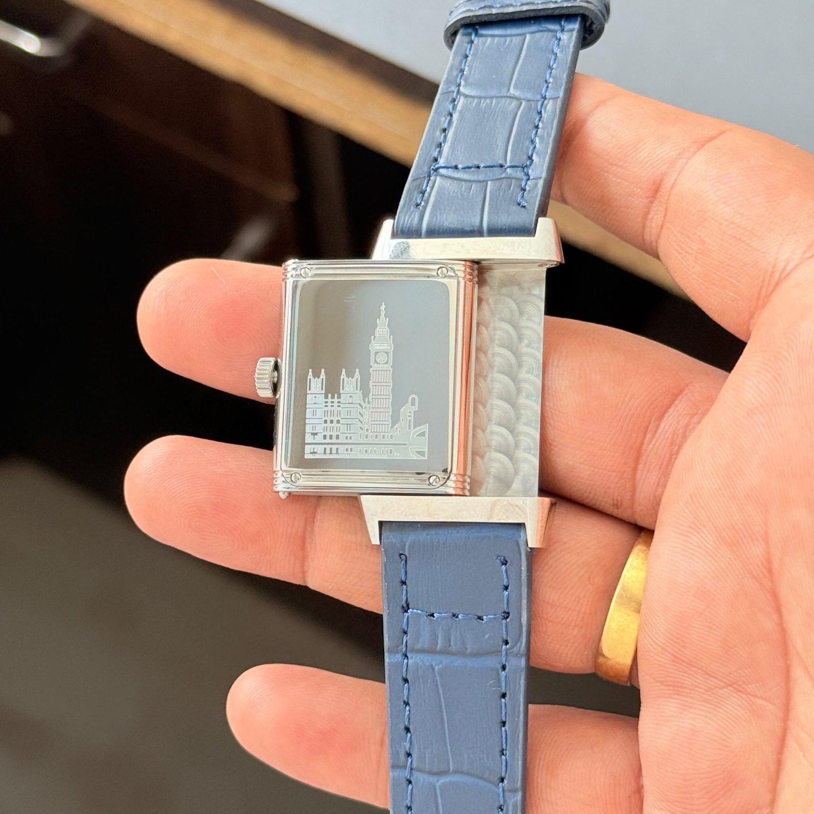 Jaeger-LeCoultre Reverso Blue Dial Luxury Watch – Silver Case & Blue Leather Strap - Image 3