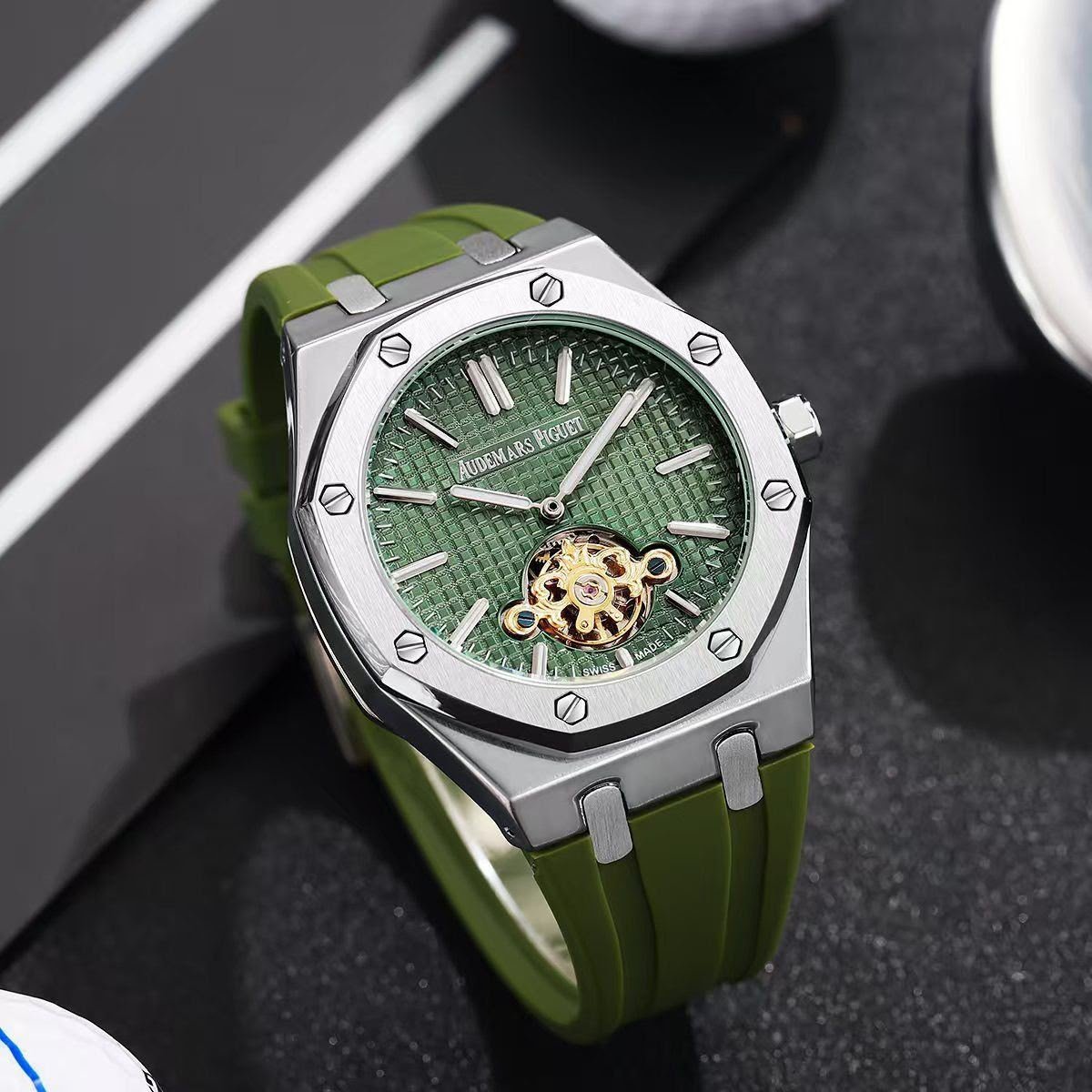 Audemars Piguet Royal Oak Style Blue Dial - Image 2