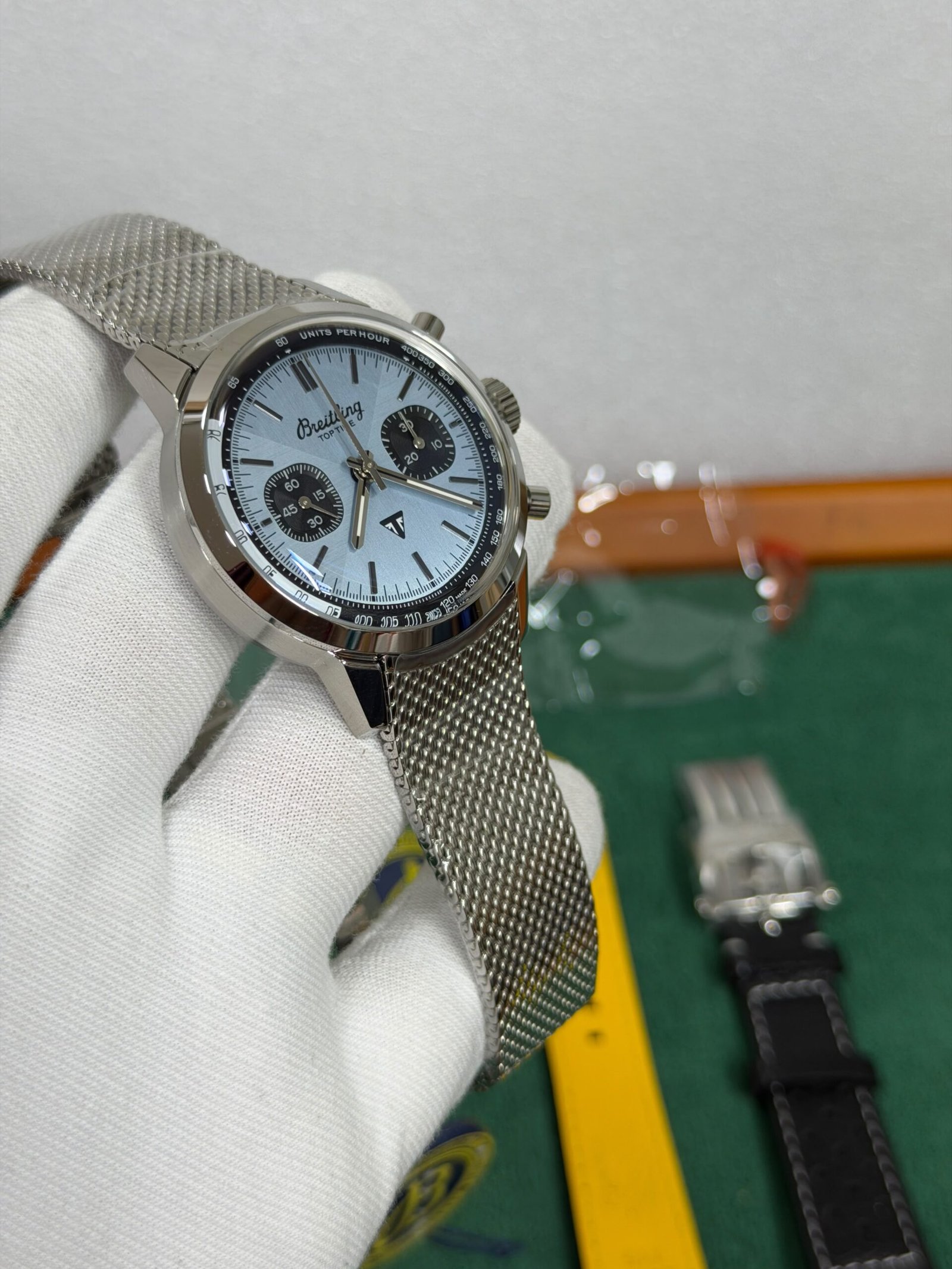 Breitling-Inspired Blue Dial Chronograph Watch with Stainless Steel Mesh Strap - Image 4