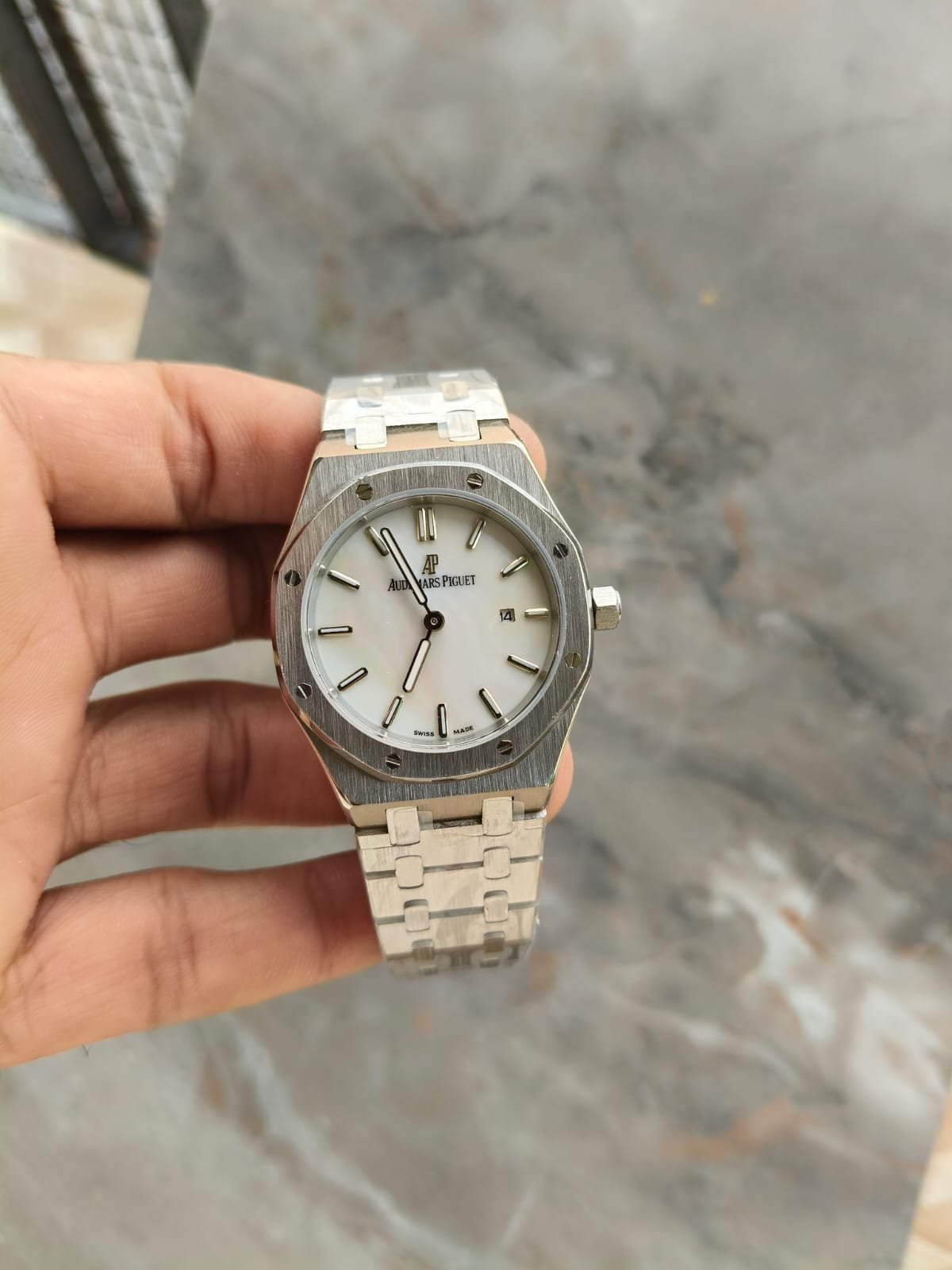 Audemars Piguet Royal Oak Style Two-Tone Pink Dial Luxury Watch - Image 4